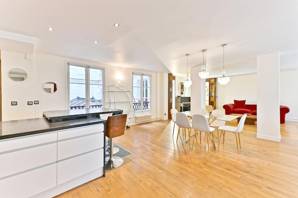 Grand 150m2 - Ii * Paris